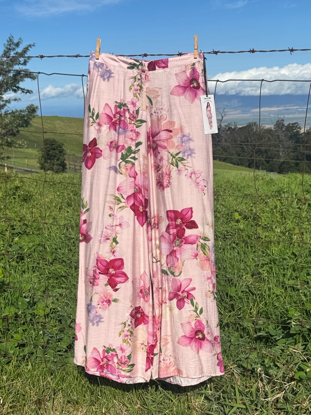 NWT Luumari Pink purple tropical orchid Boho Resort Wide leg pants medium